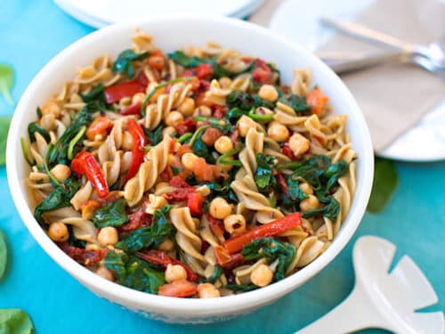 Pasta with Spinach, Chickpeas, and Sun-Dried Tomatoes