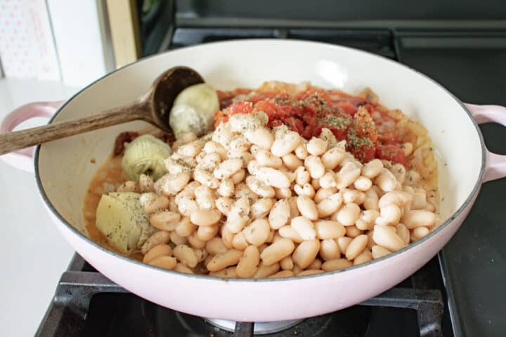 One-Pan White Beans and Kale Skillet | Vegan Recipes by VegKitchen