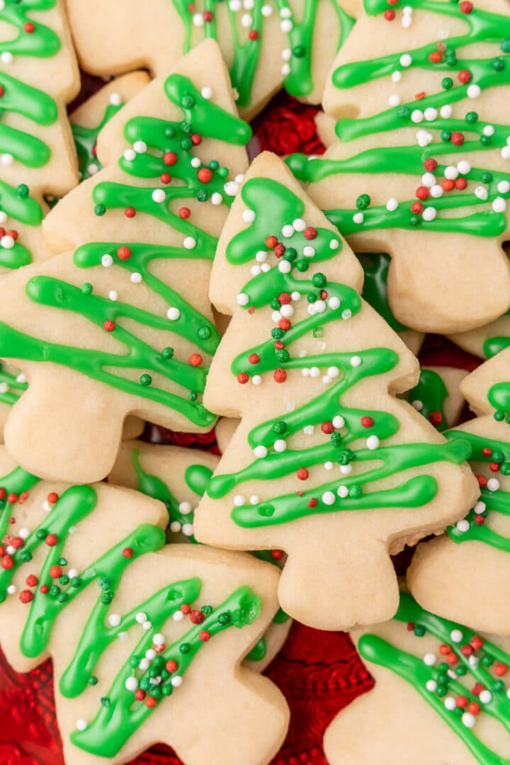 Vegan Christmas Cookies - Easy & Fun! - VegKitchen.com